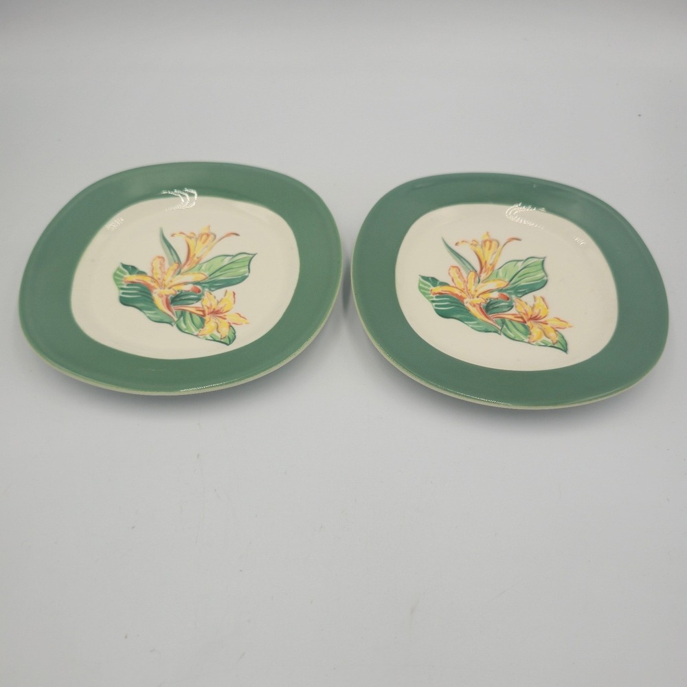 Taylor Smith Taylor Plates Set of 2 6.25in Green Yellow Good MCM Floral Lily